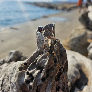 Silver ring Gingo biloba with natural garnet