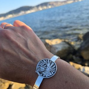 Кото браслет